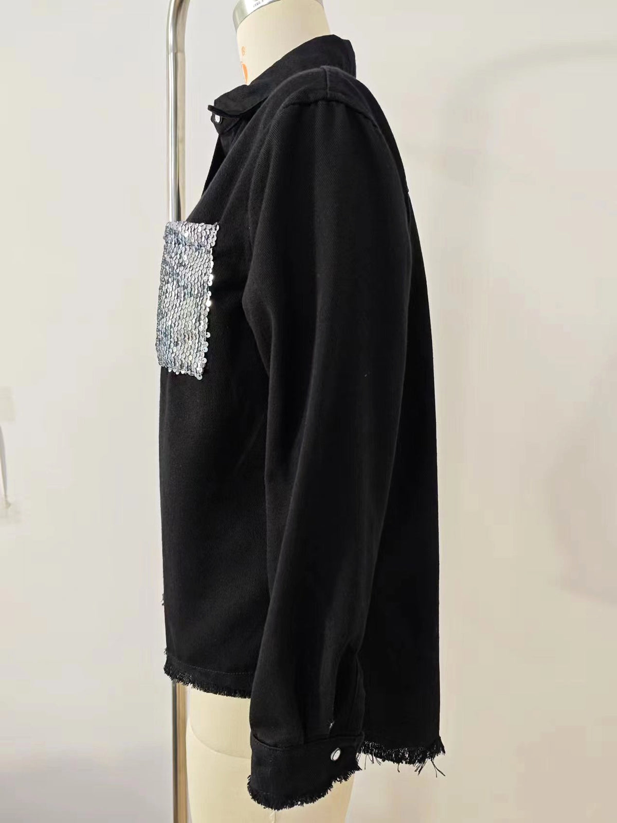 Lapel Denim DressShirt With Sequined Pockets Women - enhanced image 3