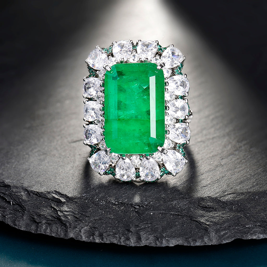 LuxeJewels™ - FrostÉmeraude  – Regal Emerald Statement Ring - enhanced image 3