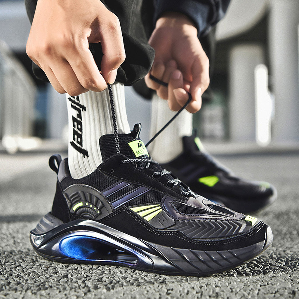 StrideFlex™ – Mesh Trainer Sneakers for Men - enhanced image 3