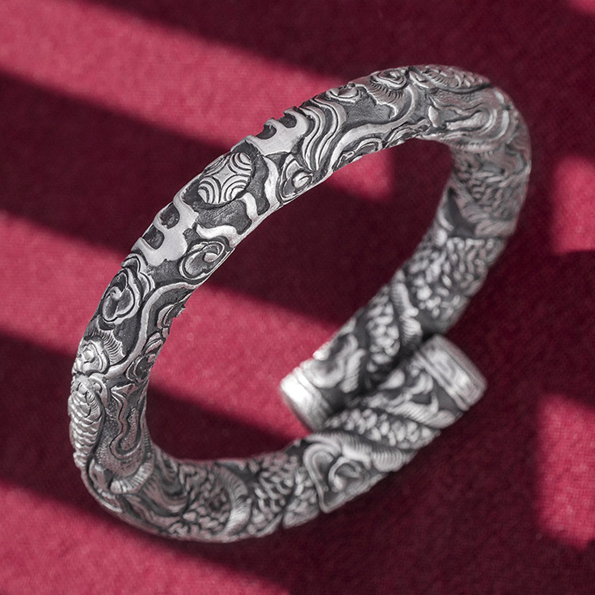 Men's Silver Double Head Bead Playing Bracelet - enhanced image 3