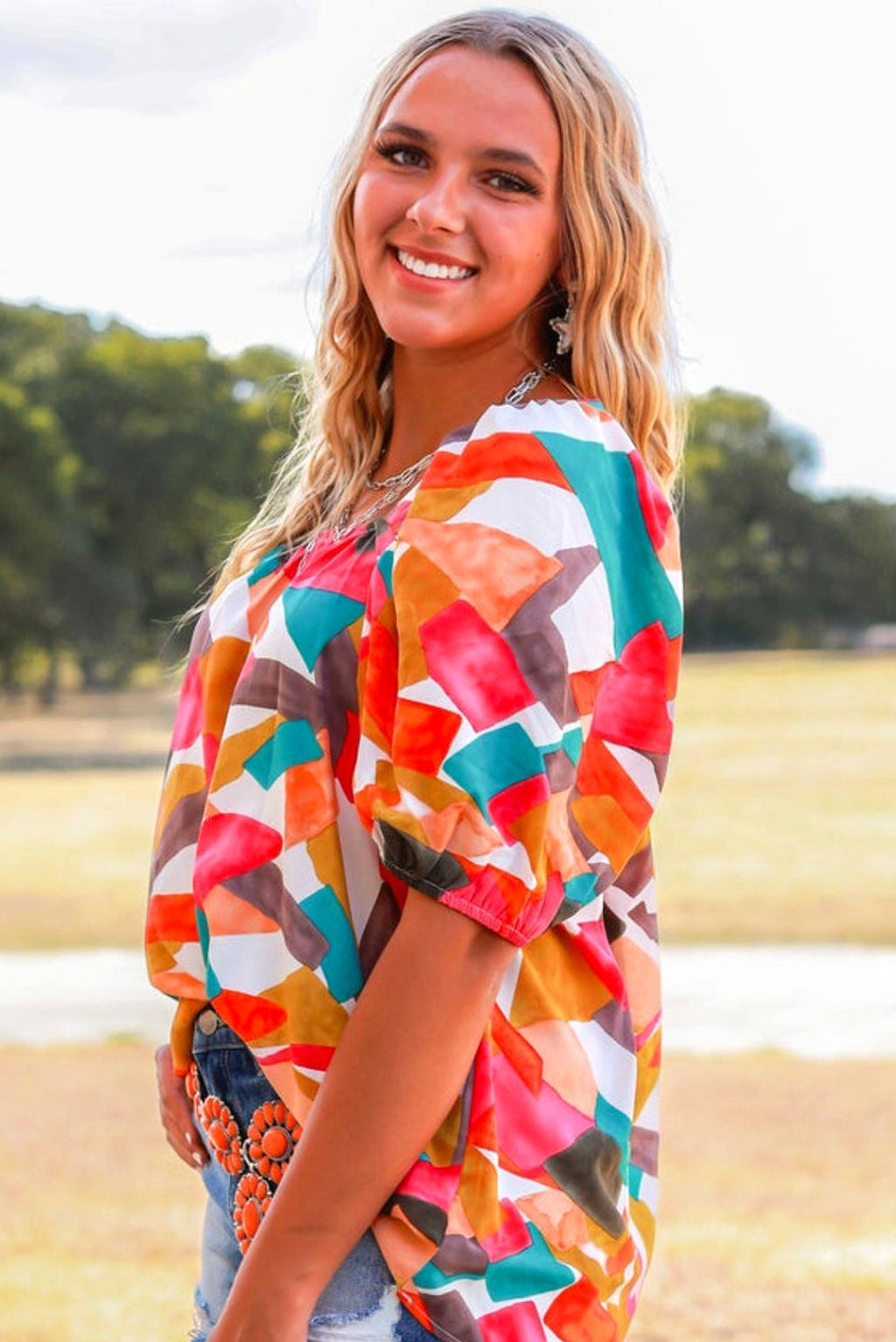 Multicolor Square Neck Abstract Print Short Sleeve Blouse - enhanced image 3