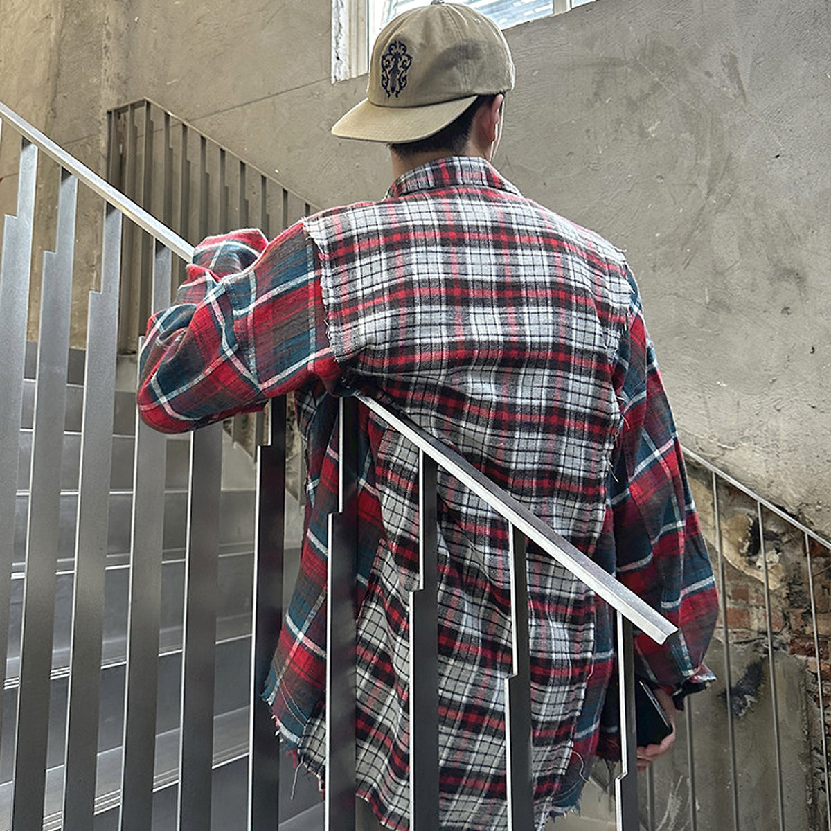 Patchwork Red Plaid DressShirt For Men - enhanced image 3