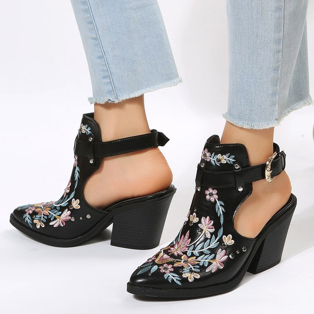 Personalized Retro Embroidery Rivet High Heels Chunky Heel - enhanced image 3