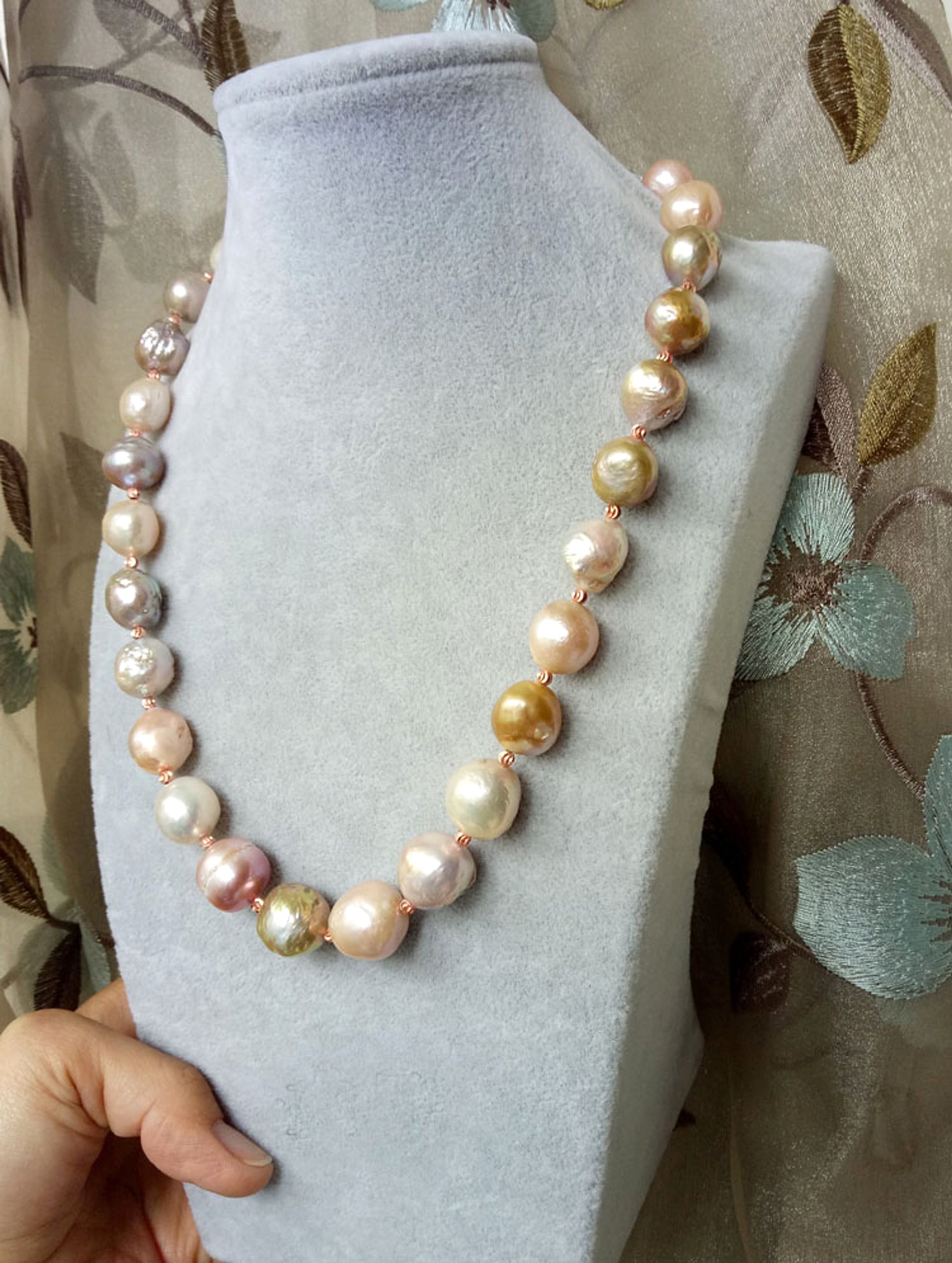Pure Natural Oversized Pearl Long Necklace Personality Luxurious - enhanced image 3