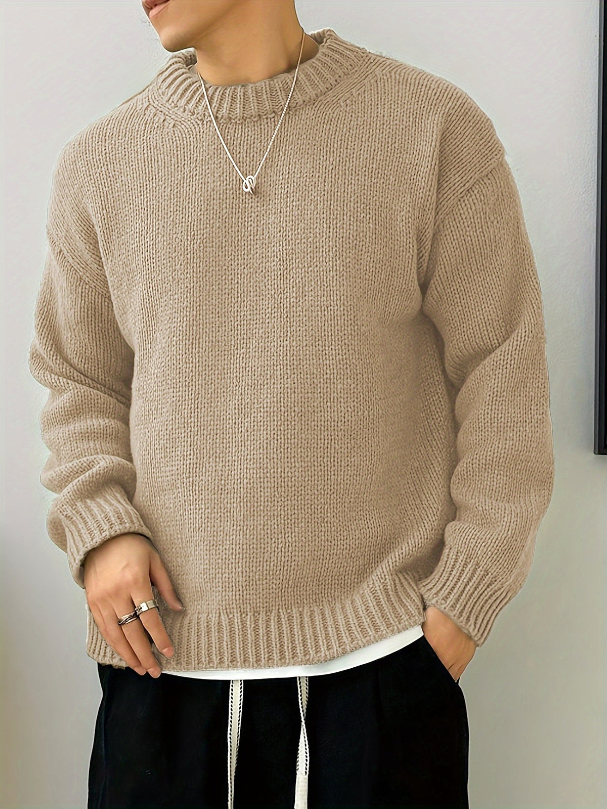 Solid Color Loose Knitted Pullover Leisure Japanese-style Retro Long Sleeve Round Neck Sweater Men - enhanced image 3