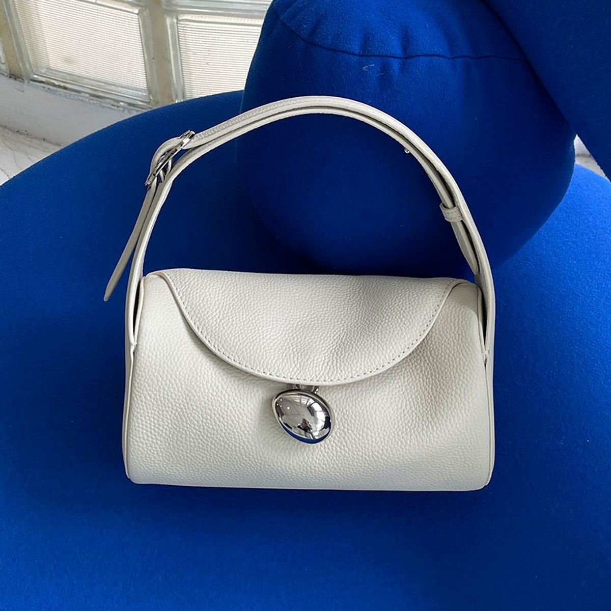 SolunaLuxe™ – Lunar Curve Shoulder Bag - enhanced image 3