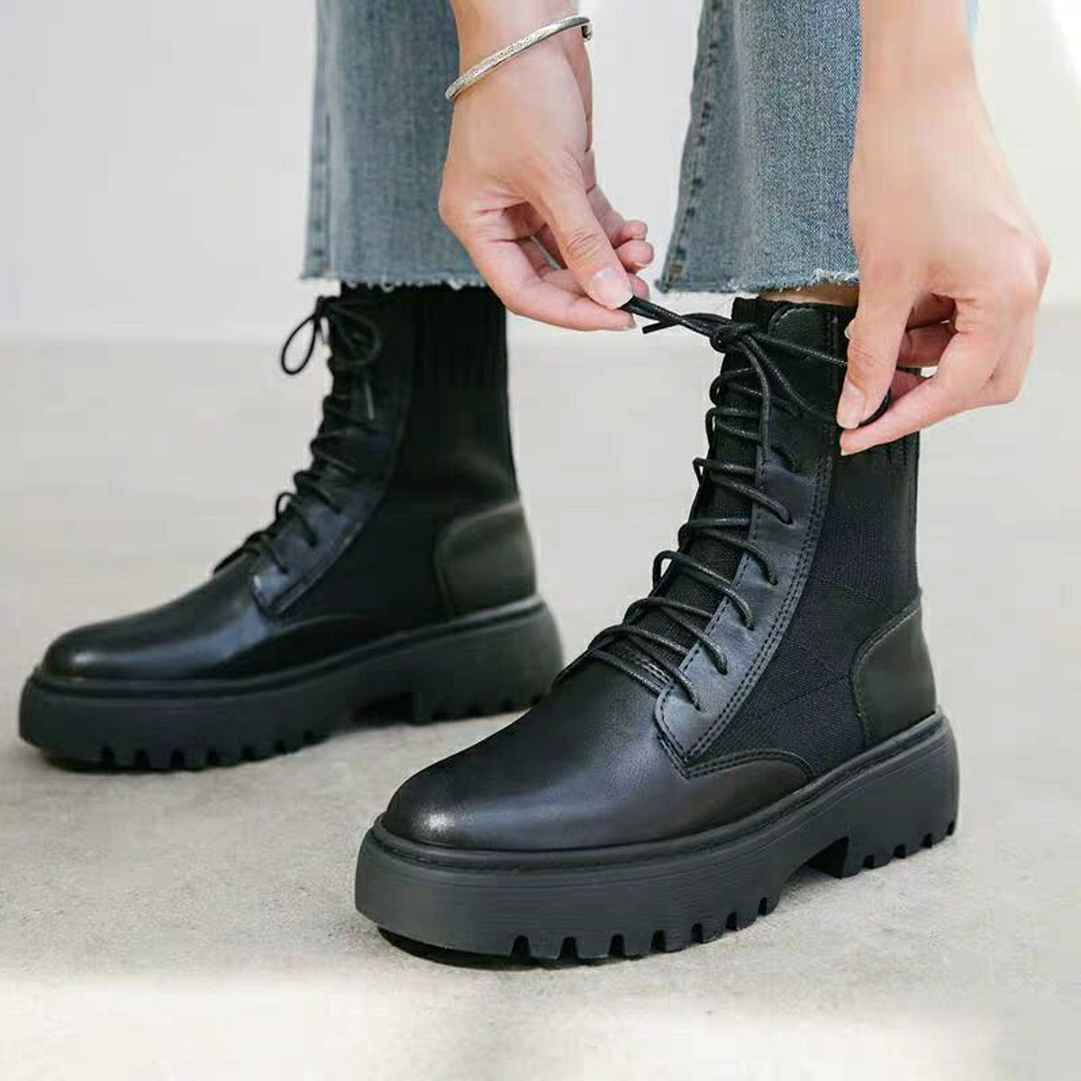 Spring and Autumn new English style Martin boots Women - enhanced image 3