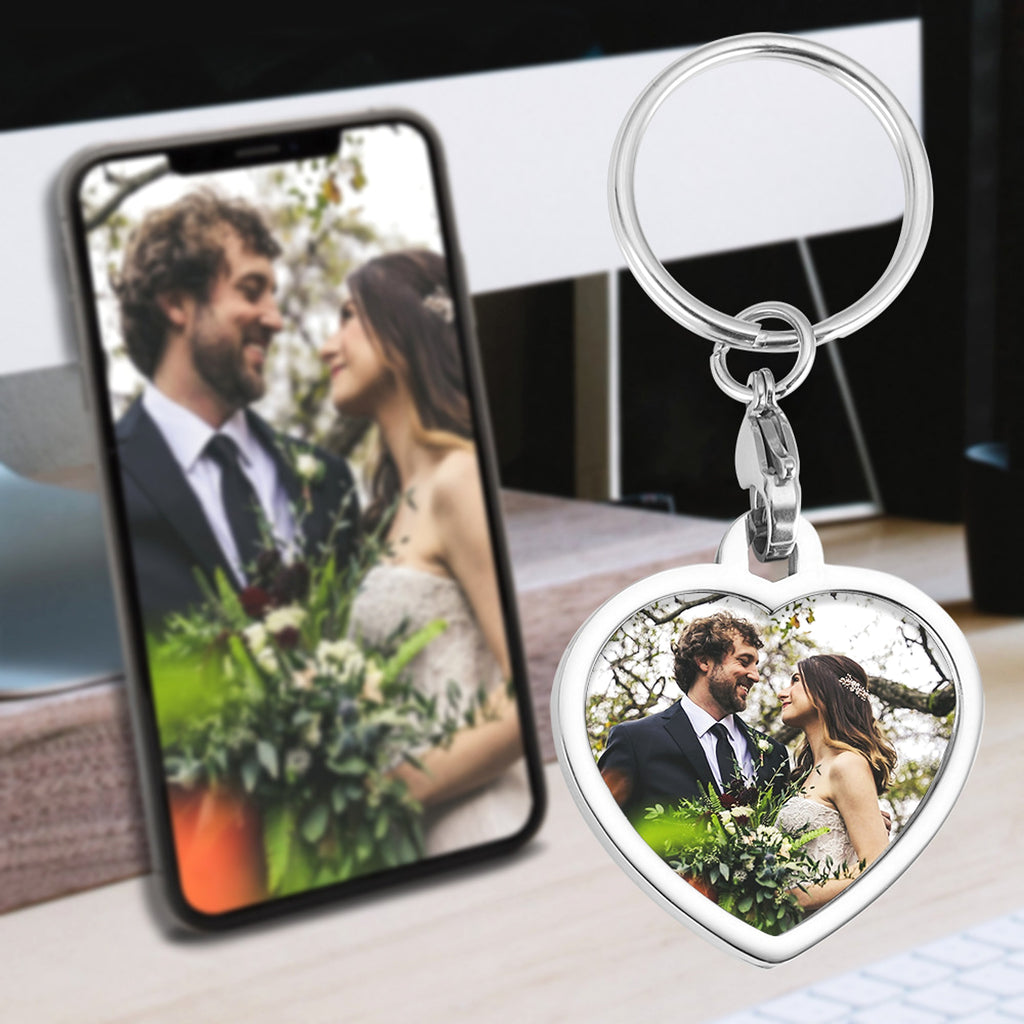 Personalized Stainless Steel Photo Keychain – Custom Gift for Loved Ones - enhanced image 3