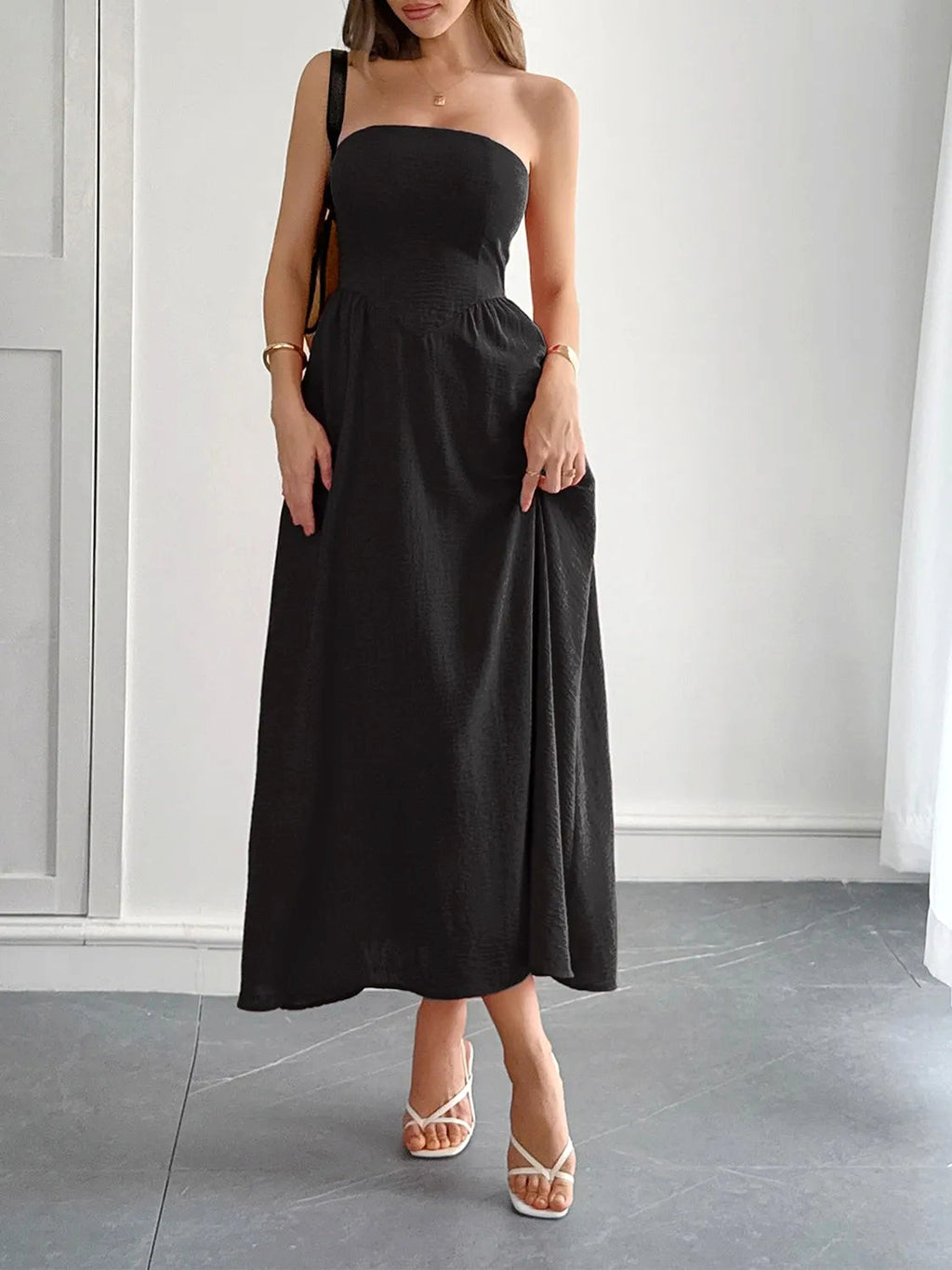 Strapless A-Line Midi Dress with Pockets - enhanced image 3