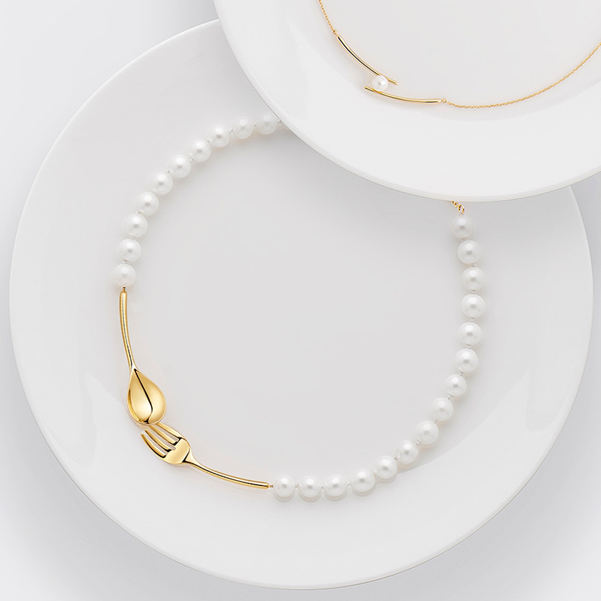 Vintage premium pearl necklace - enhanced image 3
