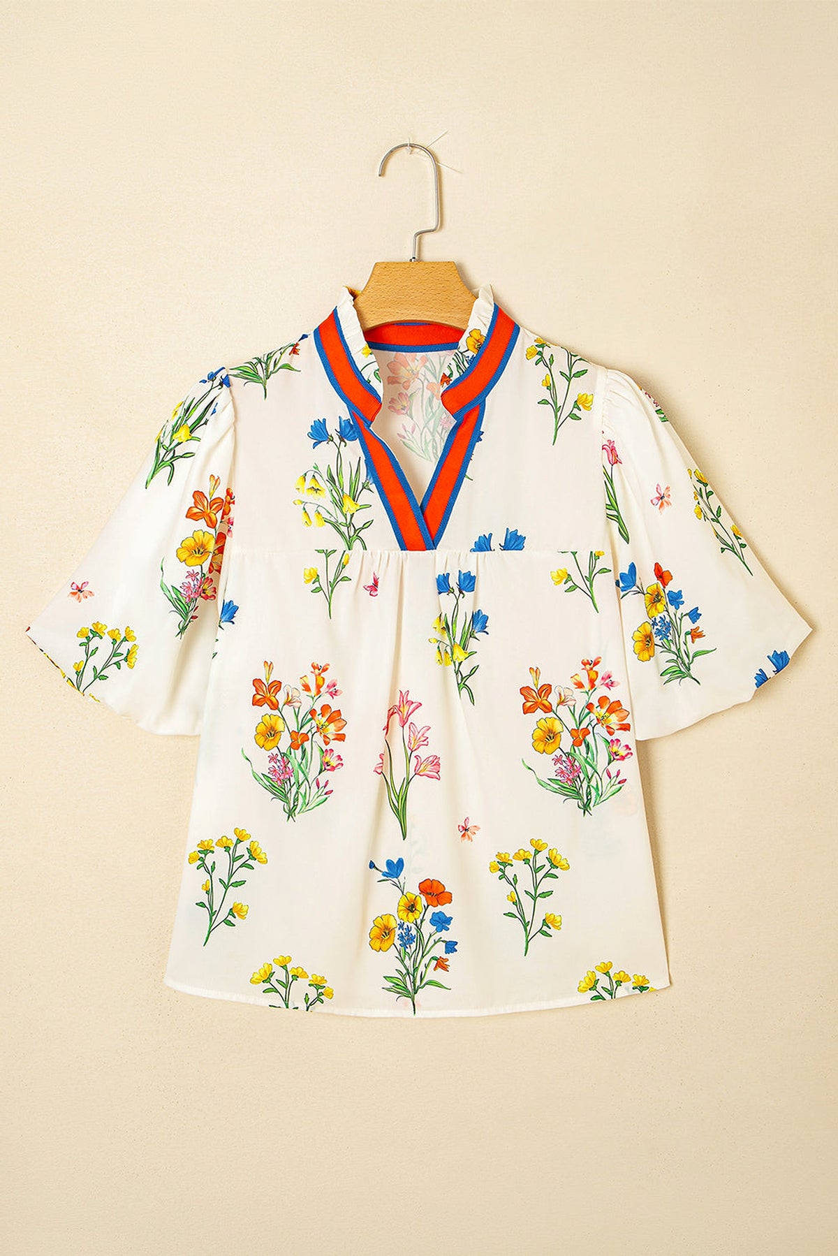White Floral Short Puff Sleeve Contrast V Neck Print Blouse - enhanced image 3