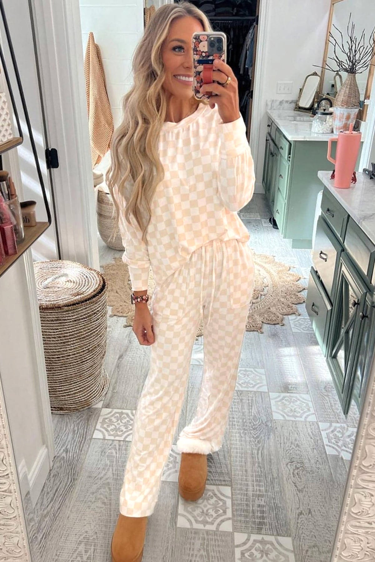 Beige Checkered Print Long Sleeve Top and Pants Lounge Set - enhanced image 4
