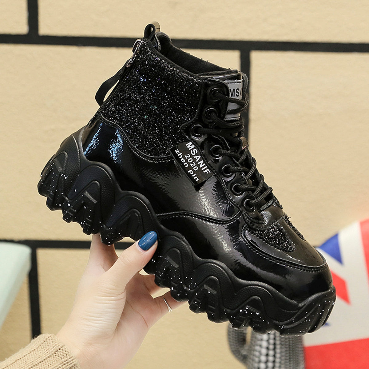 Big wavy snowflake daddy shoes women - enhanced image 4