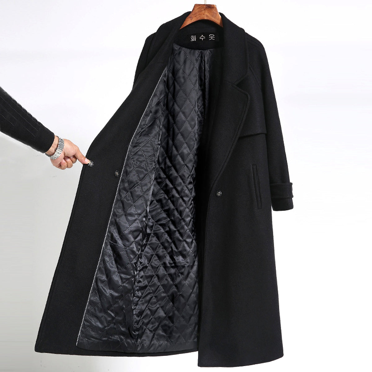 Black Silhouette Overcoat – Haute Edition 25 - enhanced image 4