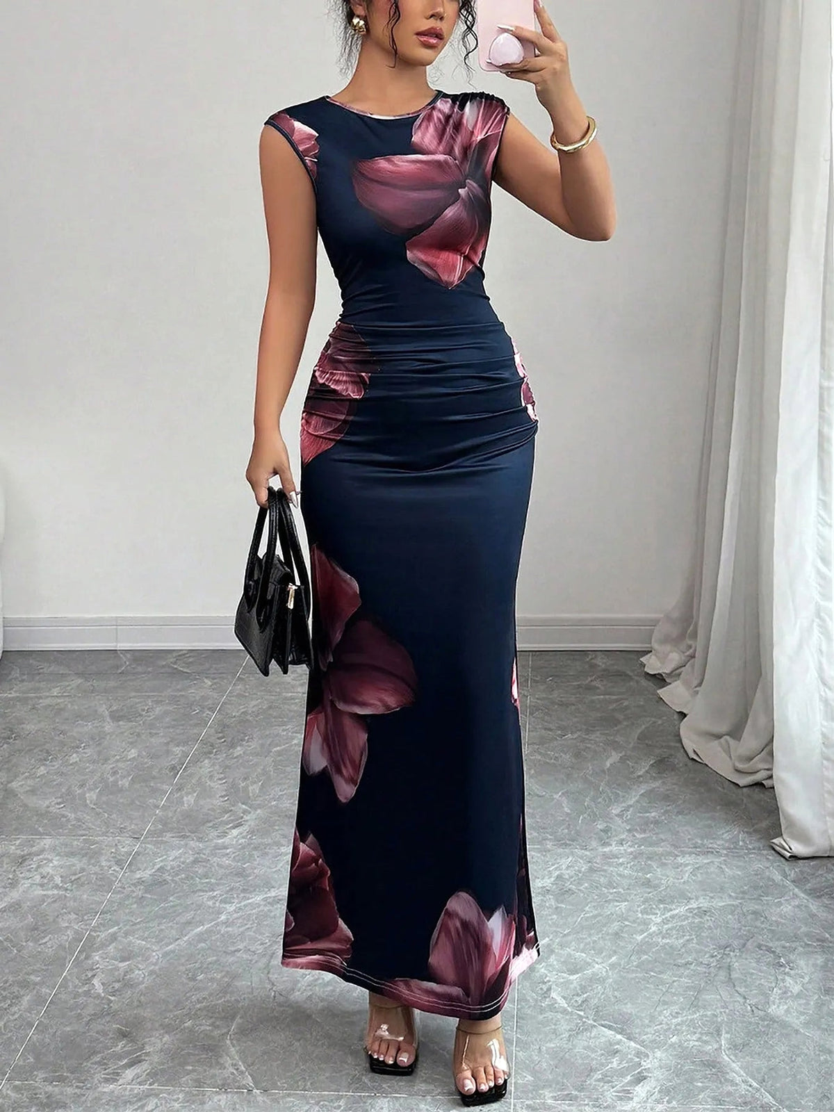 Floral Print Sleeveless Bodycon Maxi Dress - enhanced image 4