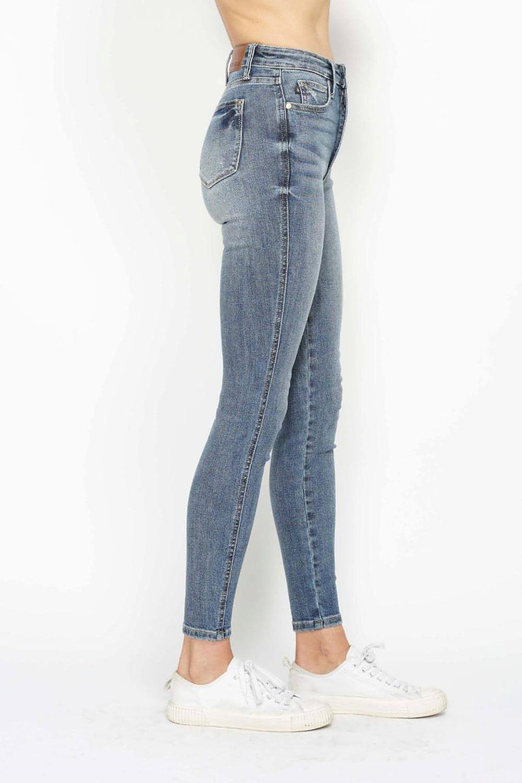 Judy Blue Full Size Tummy Control Contrast Wash Skinny Jeans - enhanced image 4