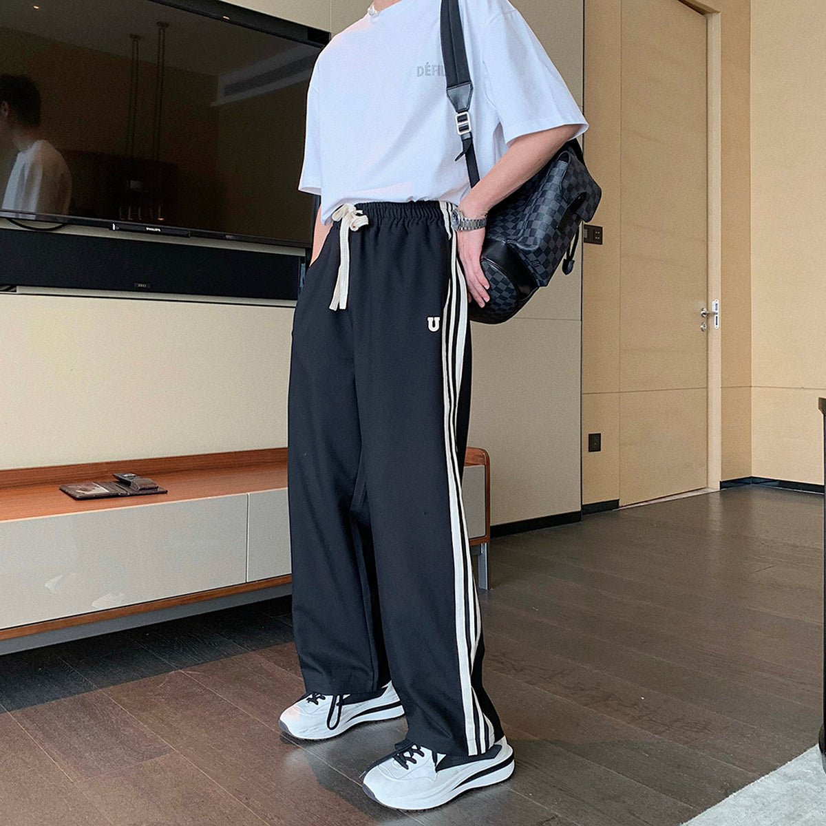 Men's Solid Color Cardigan Sweater Casual Pants Two Piece Set - enhanced image 4