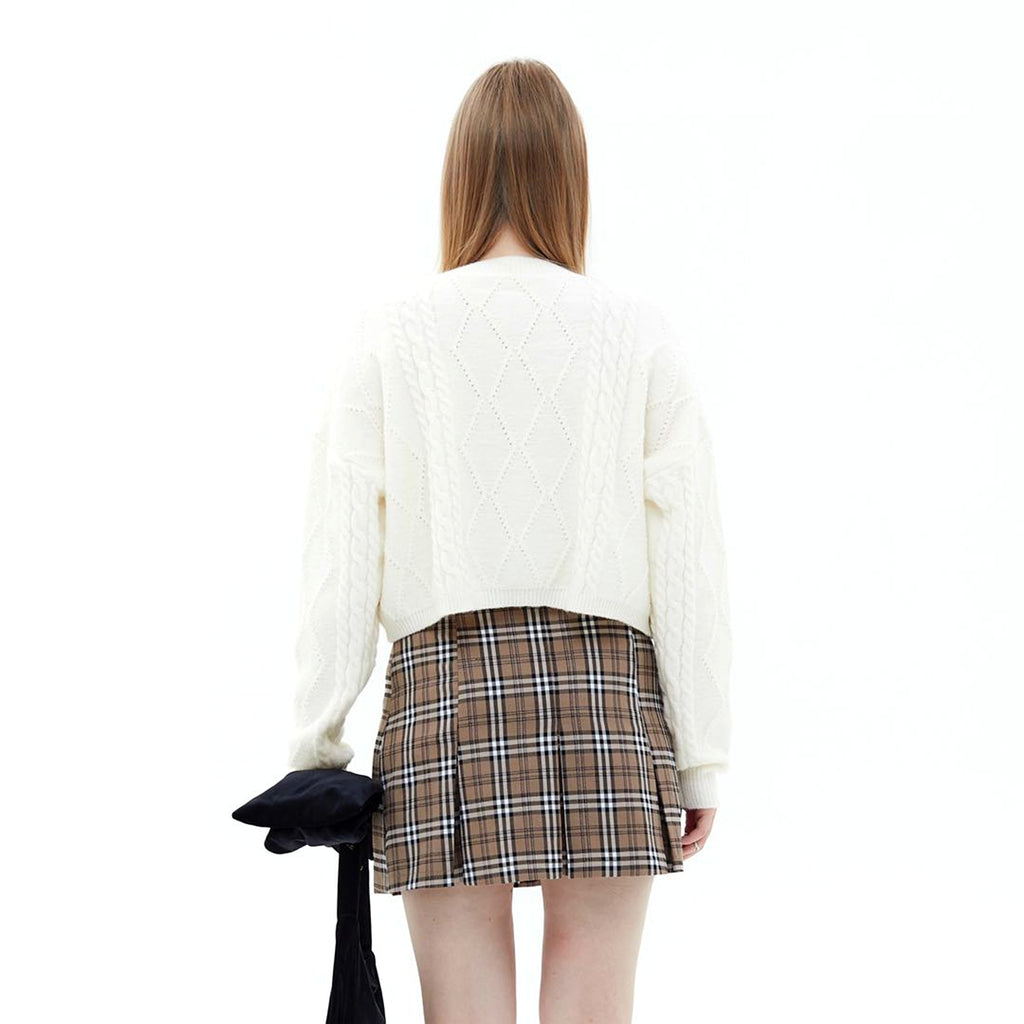 New Solid Pearl Sweater Loose And Versatile For Women - enhanced image 4