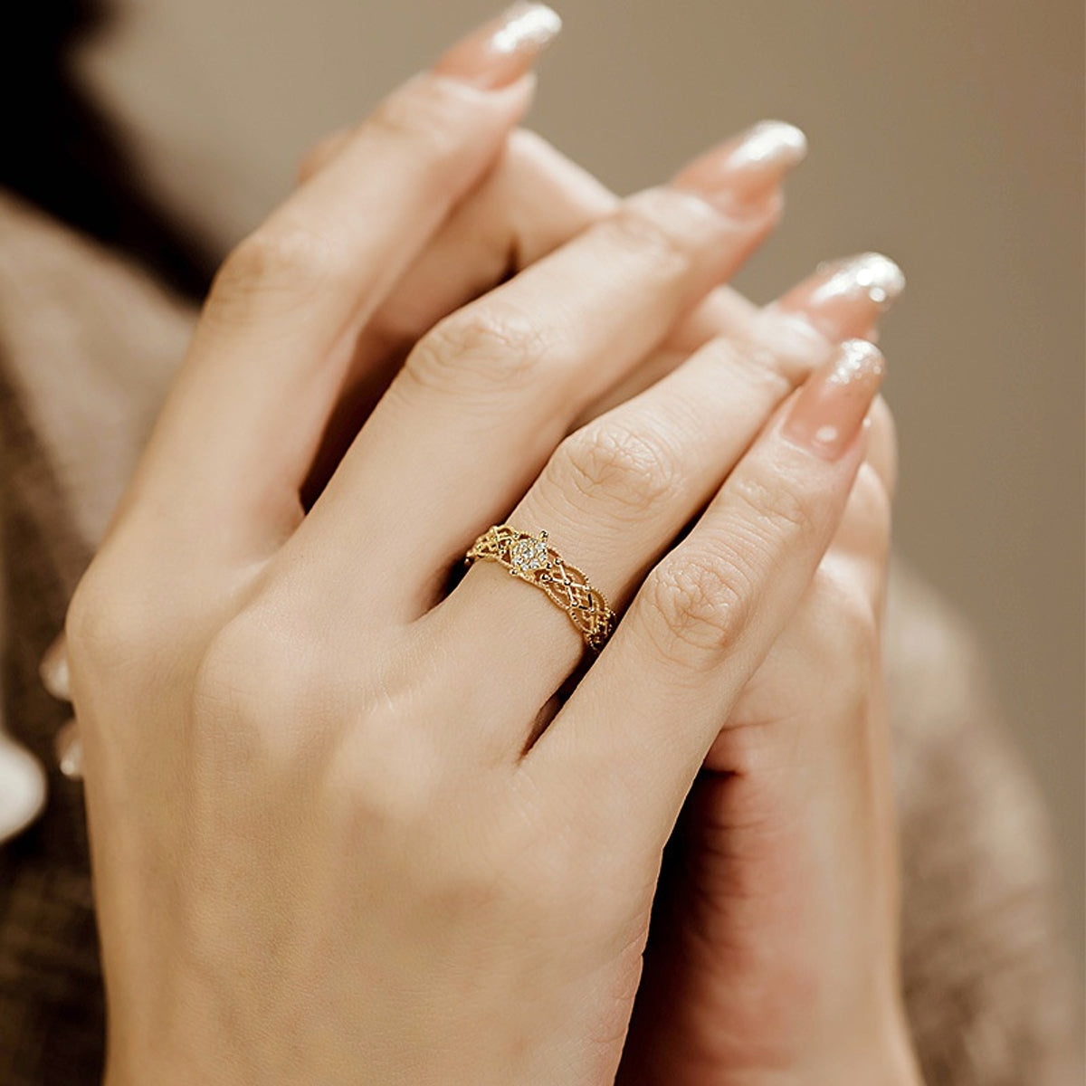 Pure 18K Jinrege Light Luxury Wide Version Fashion Ring – Timeless Elegance - enhanced image 4