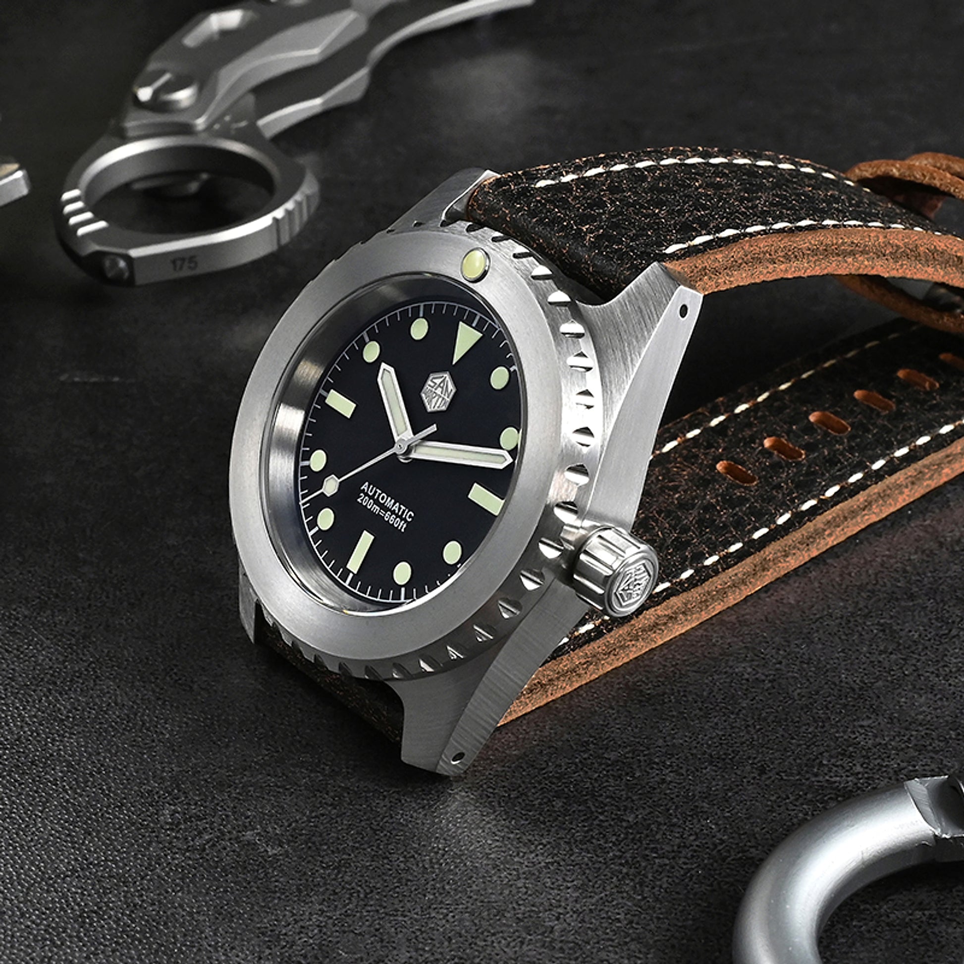 San Martin - Men's Stainless Steel Diving Automatic Mechanical Sports Watch - enhanced image 4