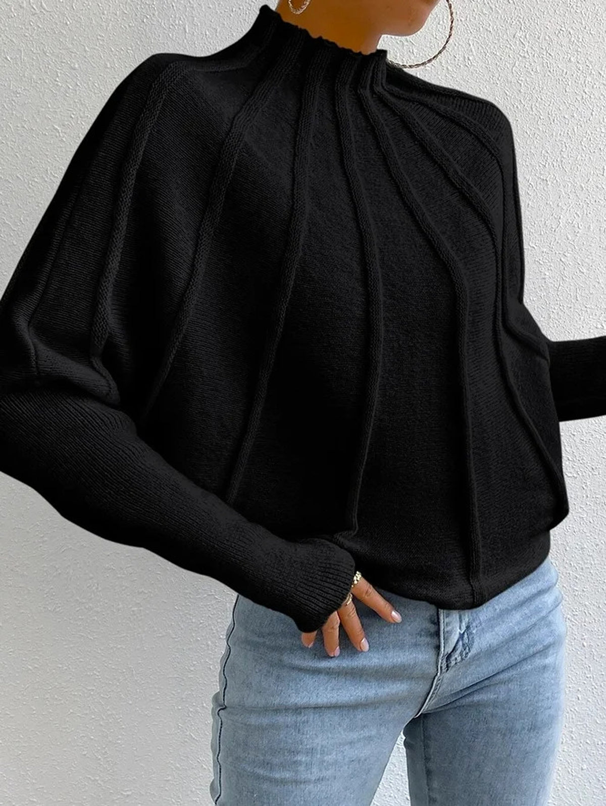 Solid Color Loose Spider Mesh Casual Short Sweater Women - enhanced image 4