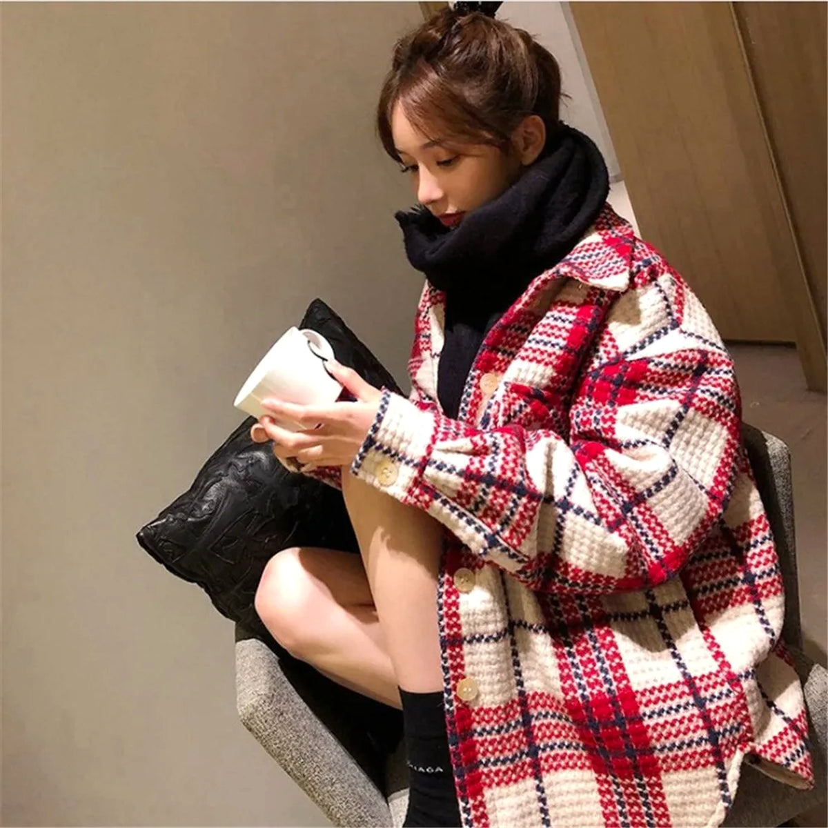A1. Women's Autumn And Winter Woolen Coat - enhanced image 4