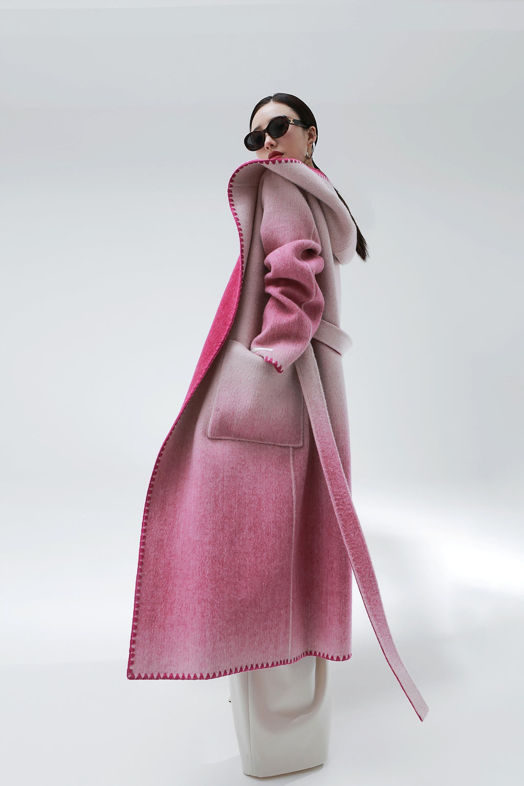Women's Fashion Reversible Cashmere Coat – Luxury & Versatility - enhanced image 4