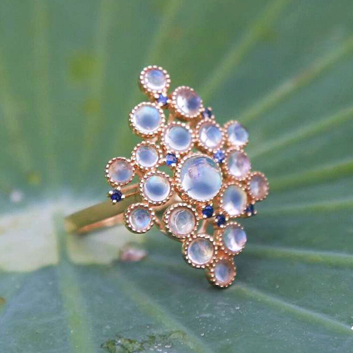 Women's Fashion Trend Inlaid Sapphire Ring - enhanced image 4