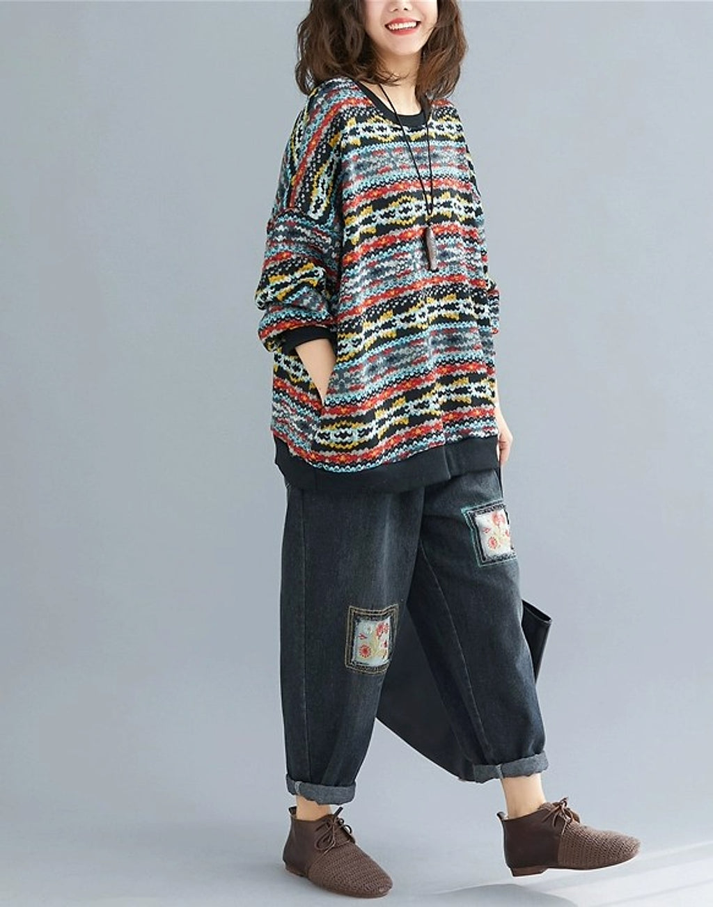 Women's Loose Plush Artistic Warm Striped Round Neck Pullover Knitted Sweater - enhanced image 4