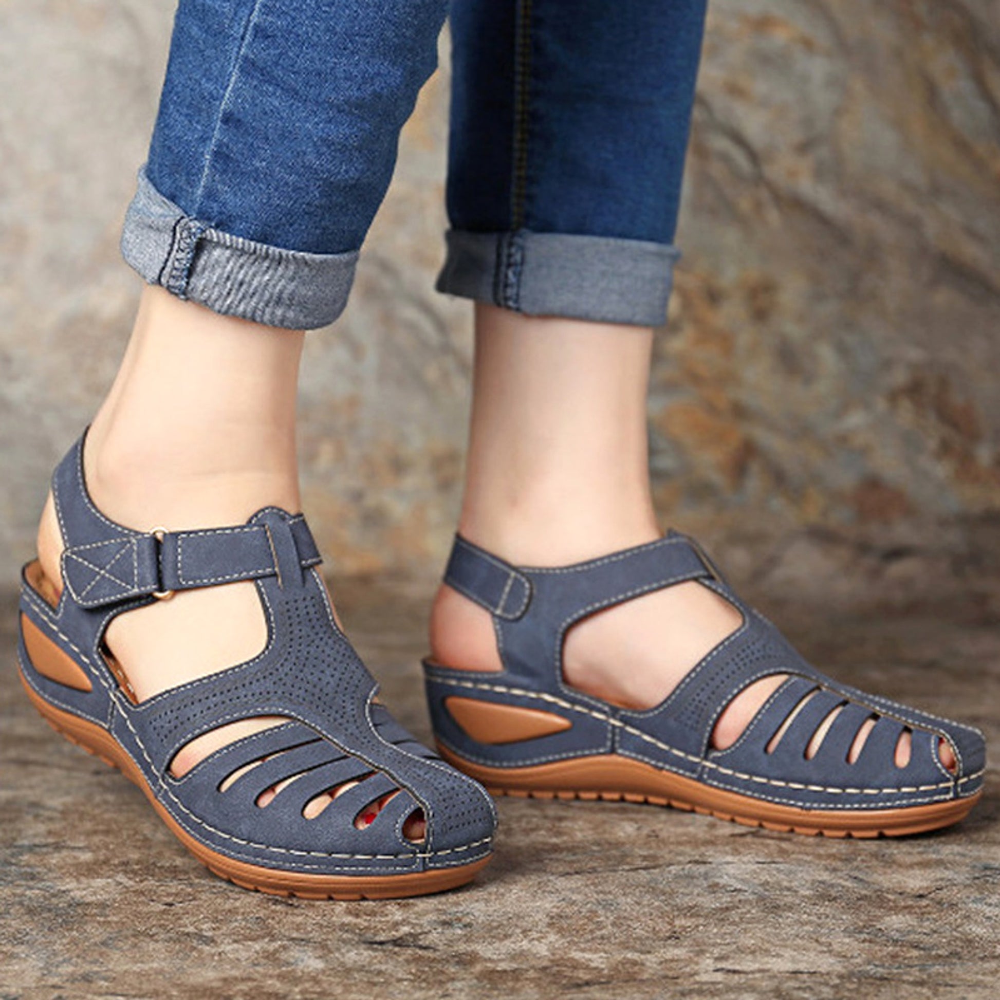 Women's Plus Size Retro Sandals Round Toe Wedge Sandals - enhanced image 4