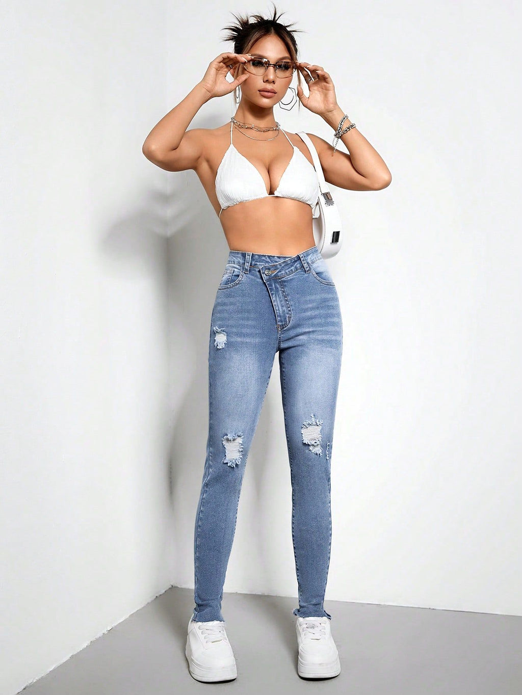 Women's Slim Fit Skinny Jeans - enhanced image 4