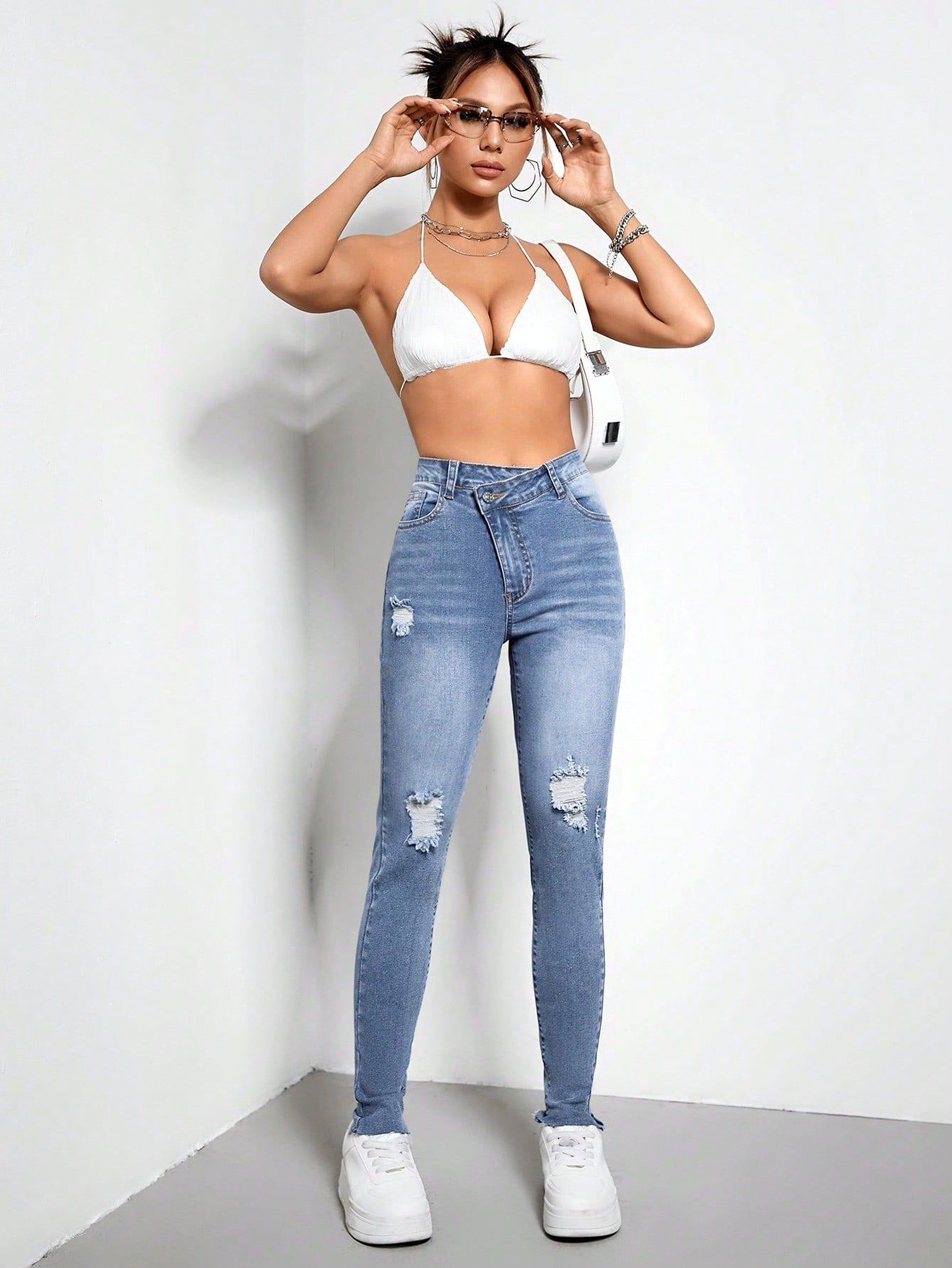 Women's Slim Fit Skinny Jeans - enhanced image 4