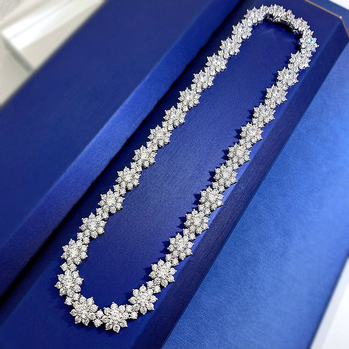 925 Silver High Carbon Diamond Sunflower Collarbone Chain - enhanced image 5