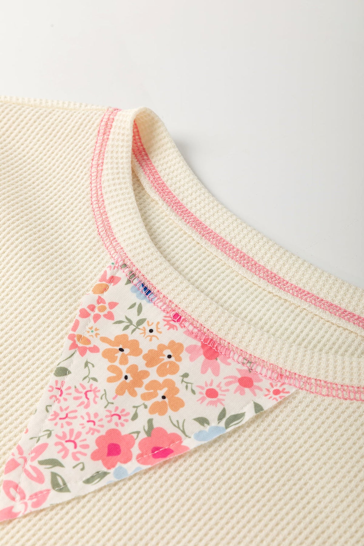 Beige Floral Patchwork Chest Pocket Wide Sleeve Waffle T Shirt - enhanced image 5