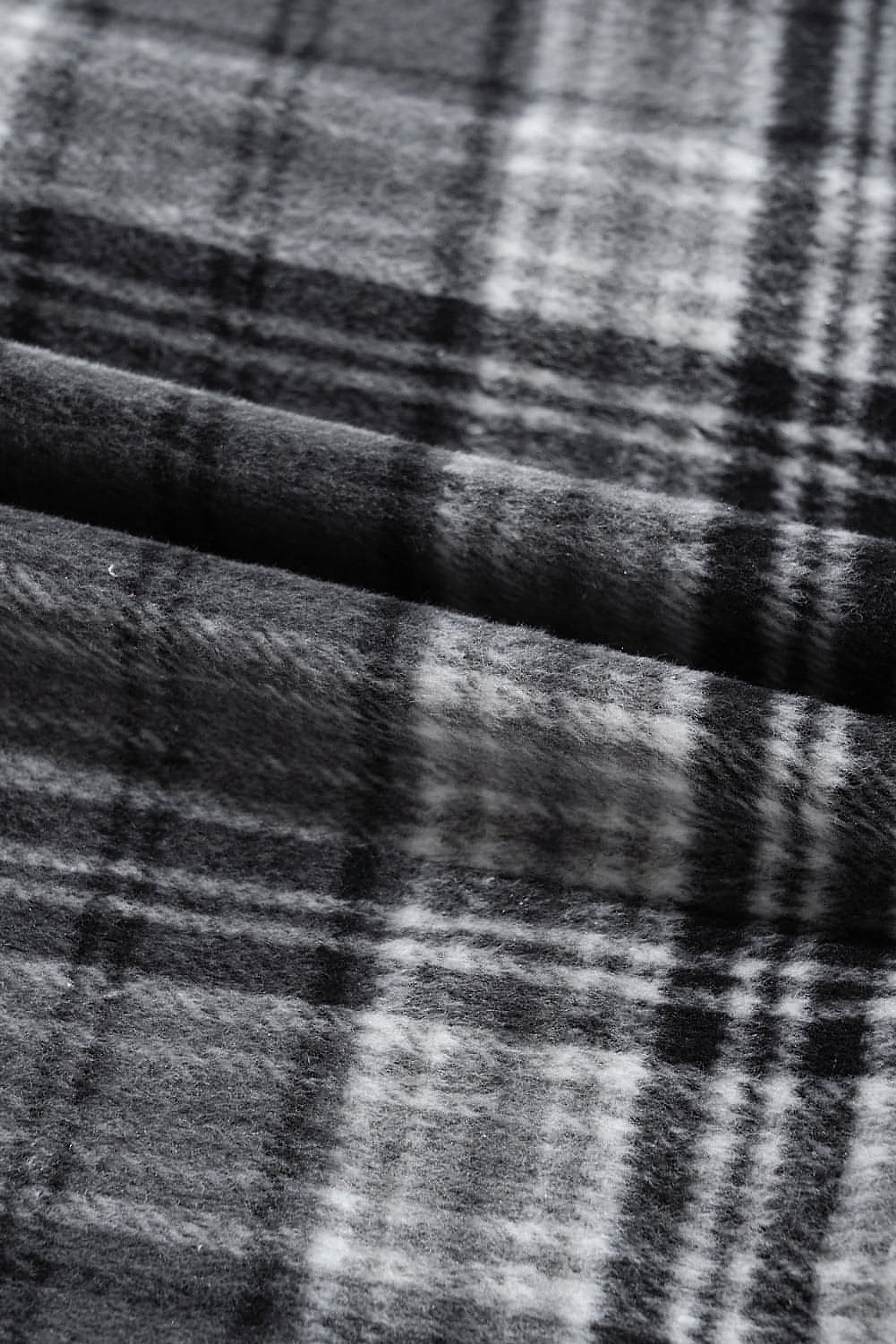 Black Plaid Print Flap Pockets Contrast Hooded Loose Shacket. - enhanced image 5