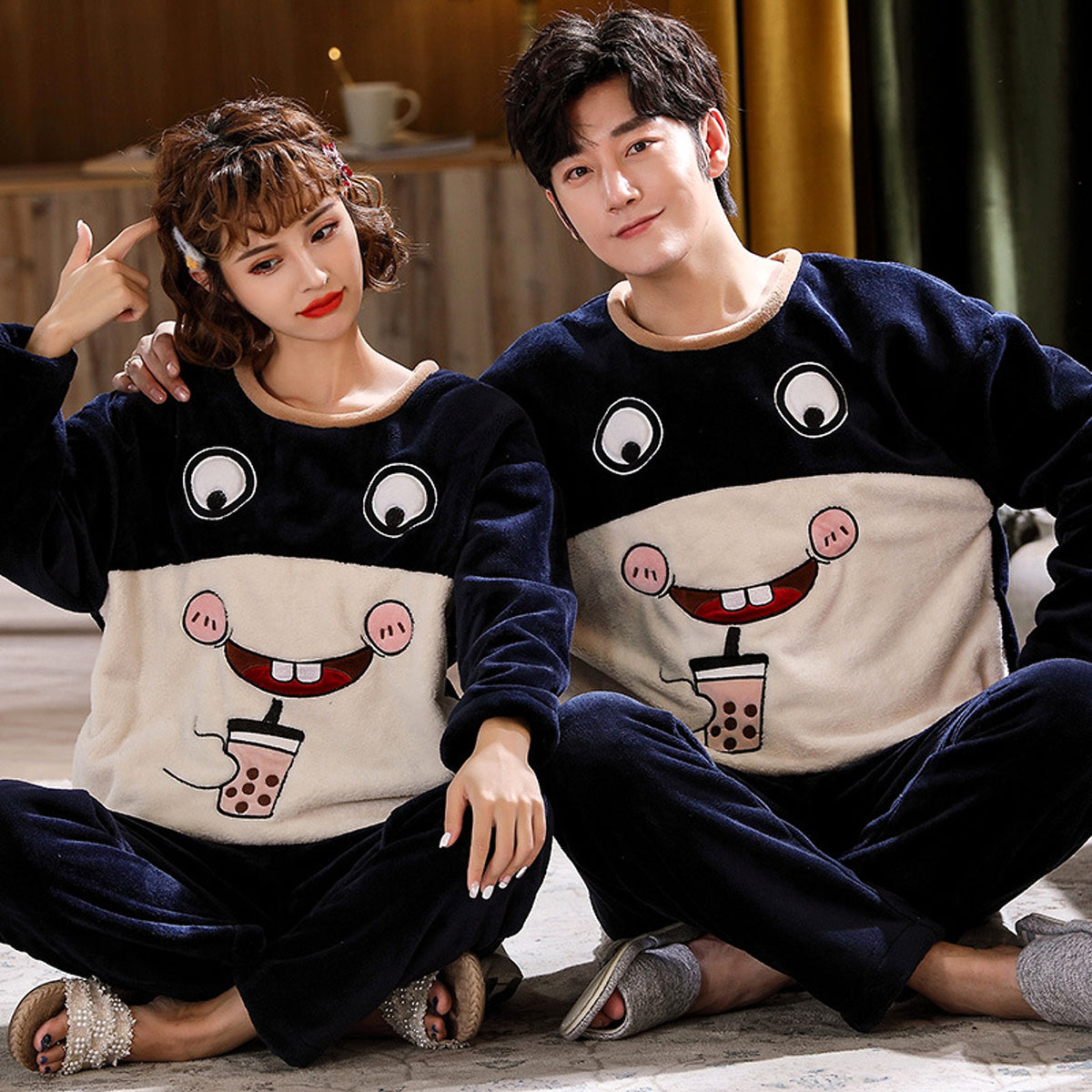 Couples Warm And Velvet Thickened Flannel Home Service Pajamas Set - enhanced image 5