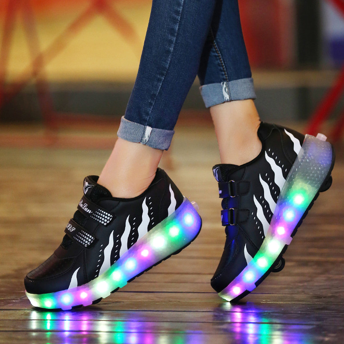 Creative Charging Children's LED Light Roller Skates - enhanced image 5
