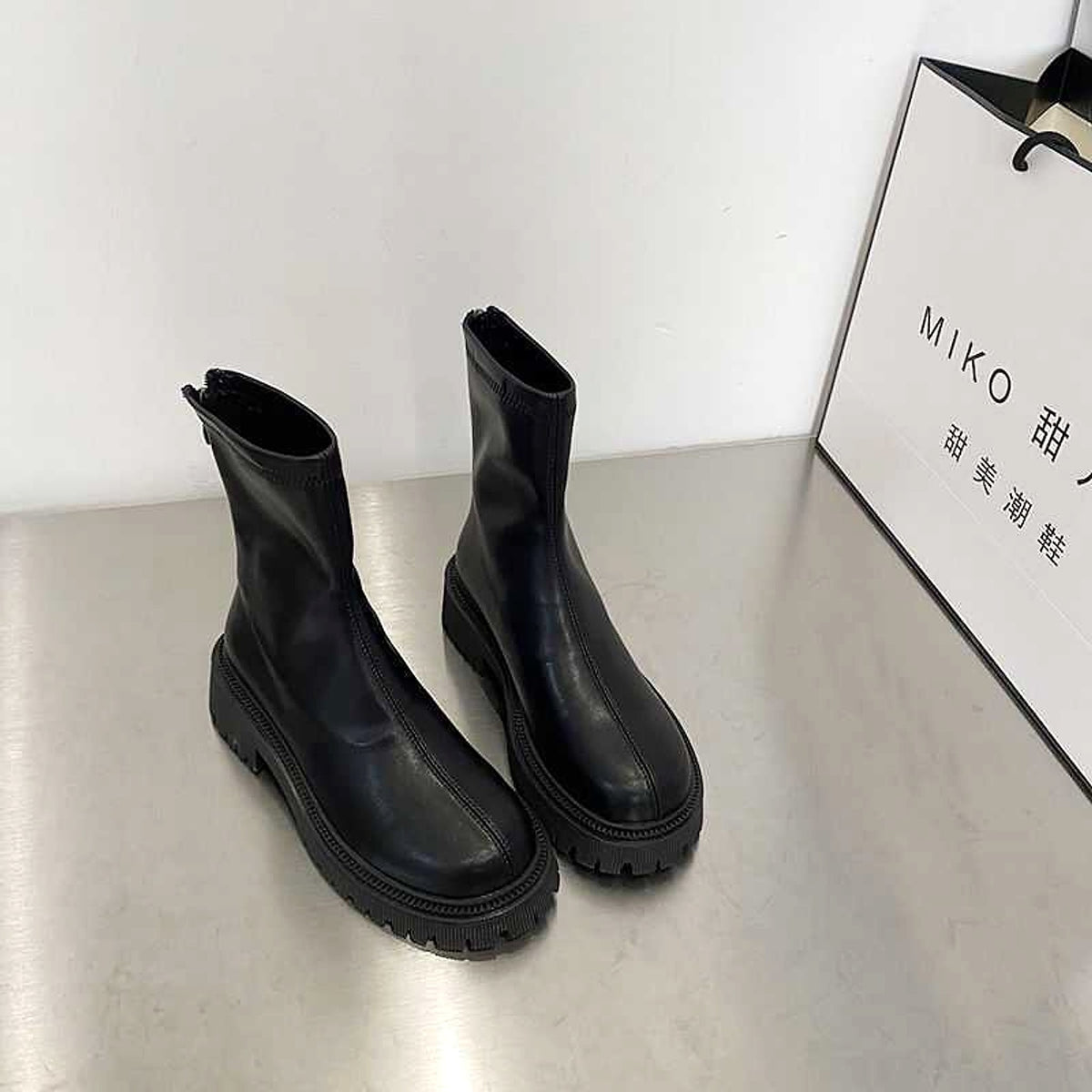 Warm Thick Soled  Boots Women - enhanced image 5