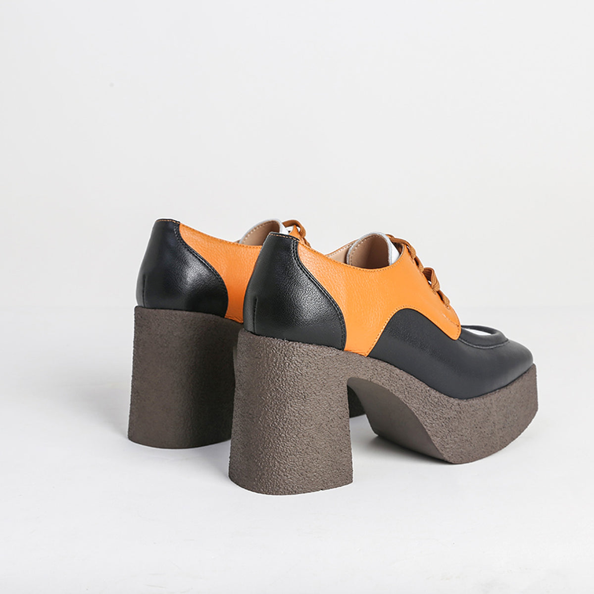 Heighten the thick heel shoe - enhanced image 5