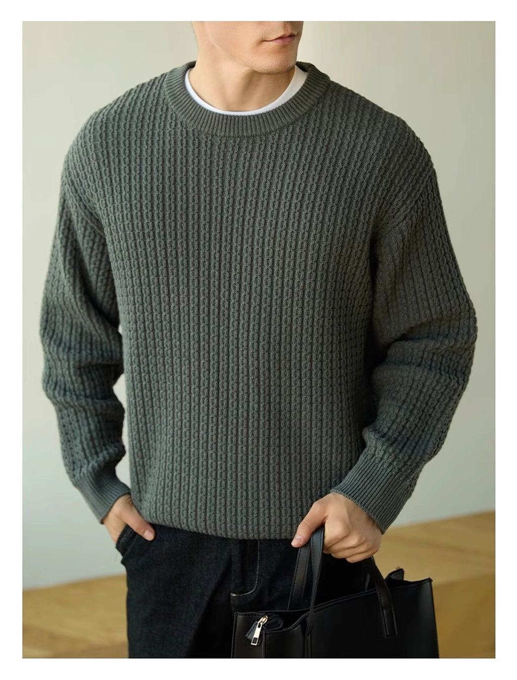 High-end Long Sleeve Loose Round Neck Men's Knitwear - enhanced image 5