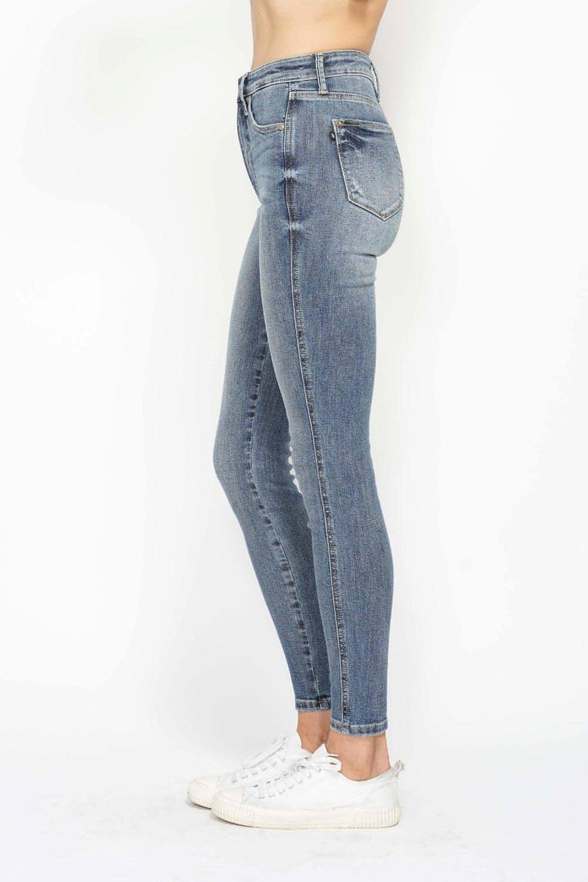 Judy Blue Full Size Tummy Control Contrast Wash Skinny Jeans - enhanced image 5