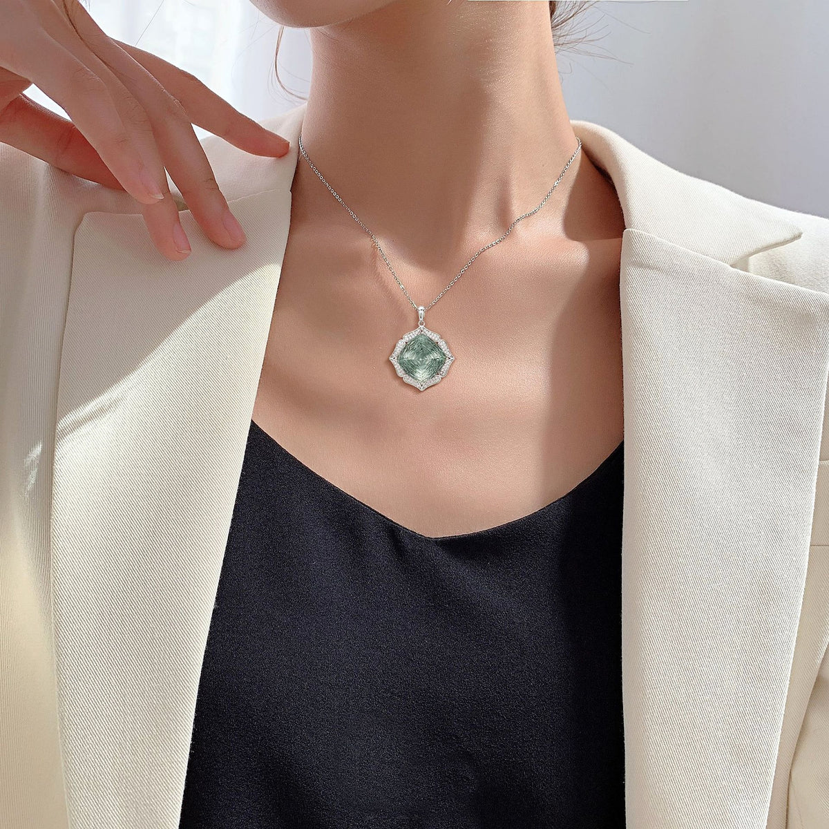 Luxury Sweater Chain Femininity S925 Silver Set Large Natural Green Crystal Pendant High-grade Jewelry - enhanced image 5