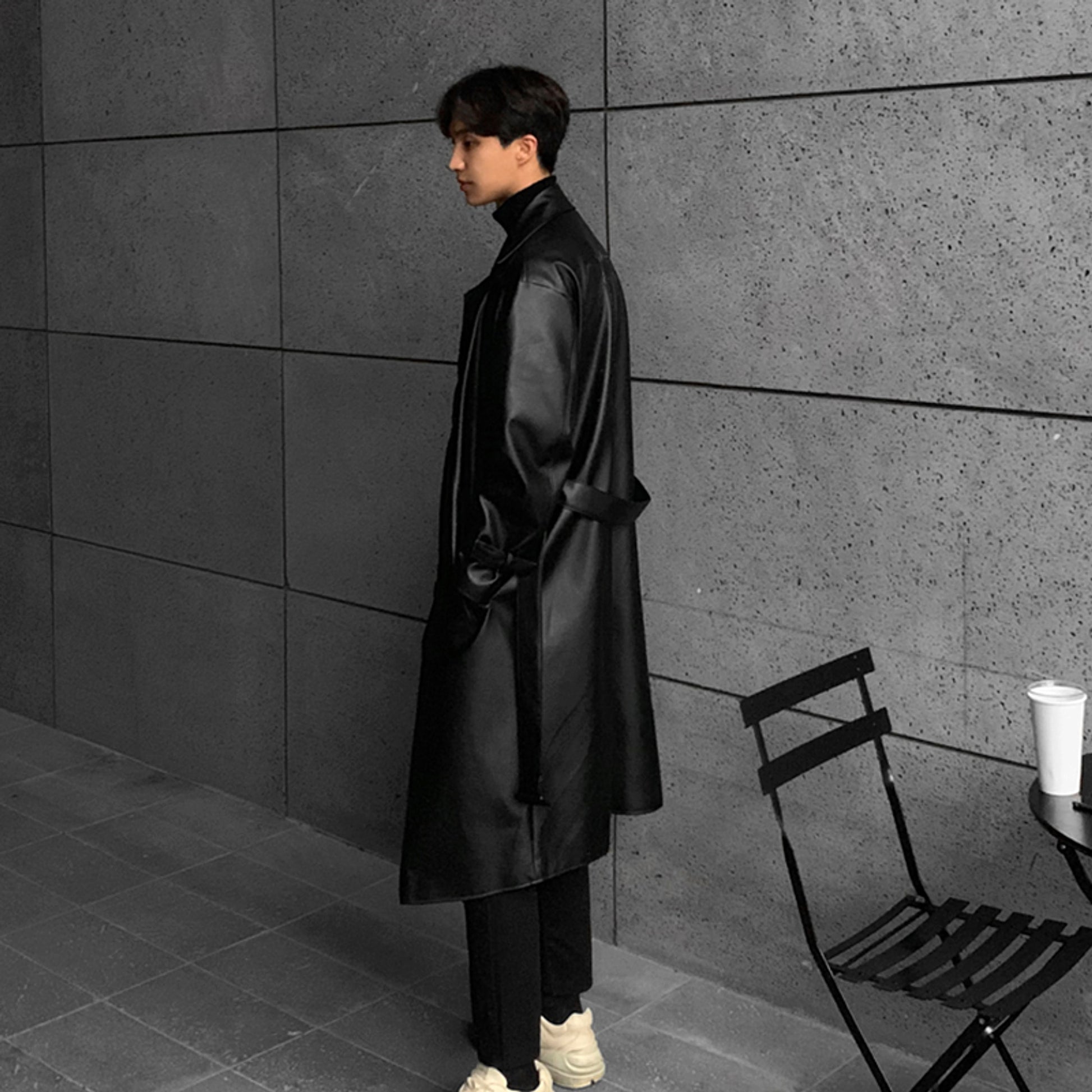 Men's Mid-length Double-breasted Leather Trench Coat - enhanced image 5