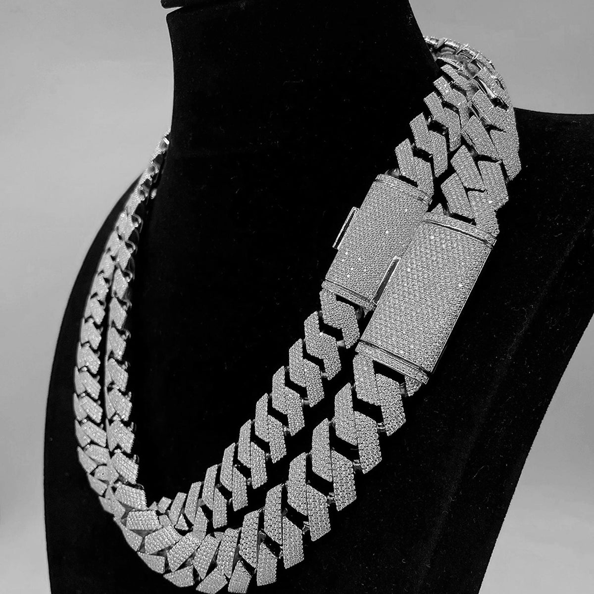 Moissanite Cuban Link Chain Necklaces S925 Silver - enhanced image 5