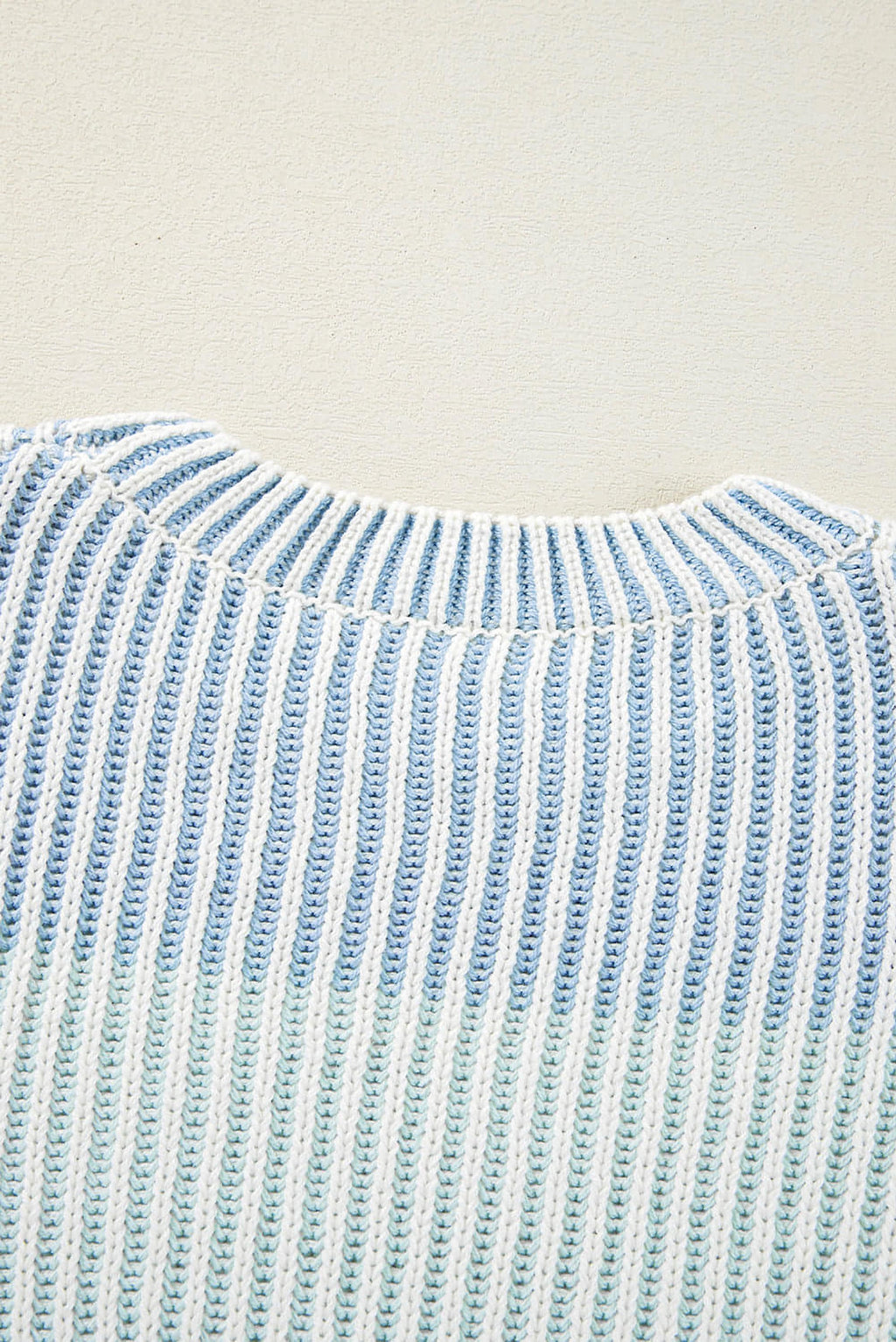 Multicolour Colorblock Textured Knit Bubble Sleeve Sweater - enhanced image 5