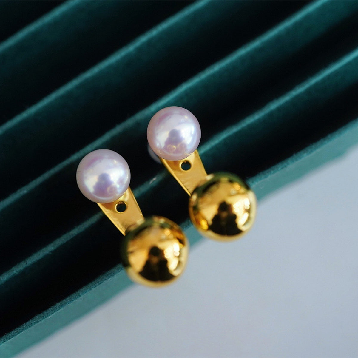 Pearl And Small Gold Ball Combined With Gold Earrings - enhanced image 5