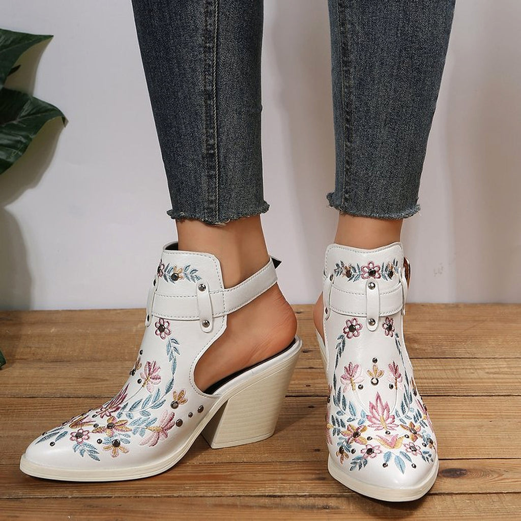 Personalized Retro Embroidery Rivet High Heels Chunky Heel - enhanced image 5