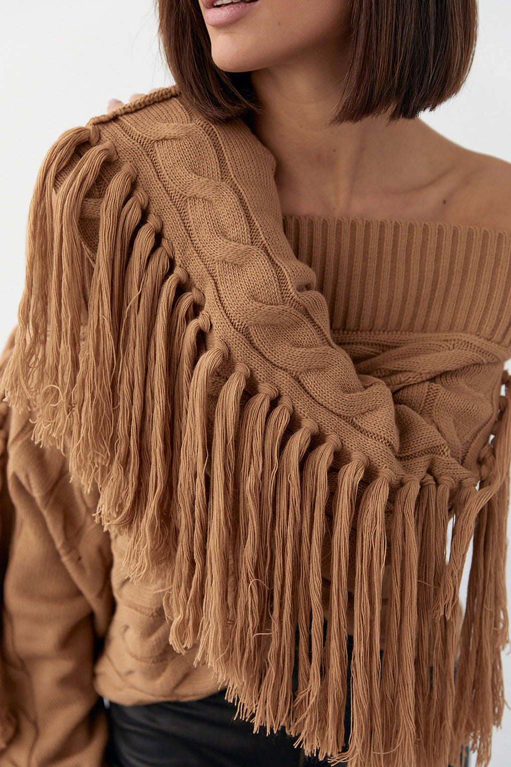 A Pure Color Elegant Style Woolen Tassel Design Sweater  Women - enhanced image 5