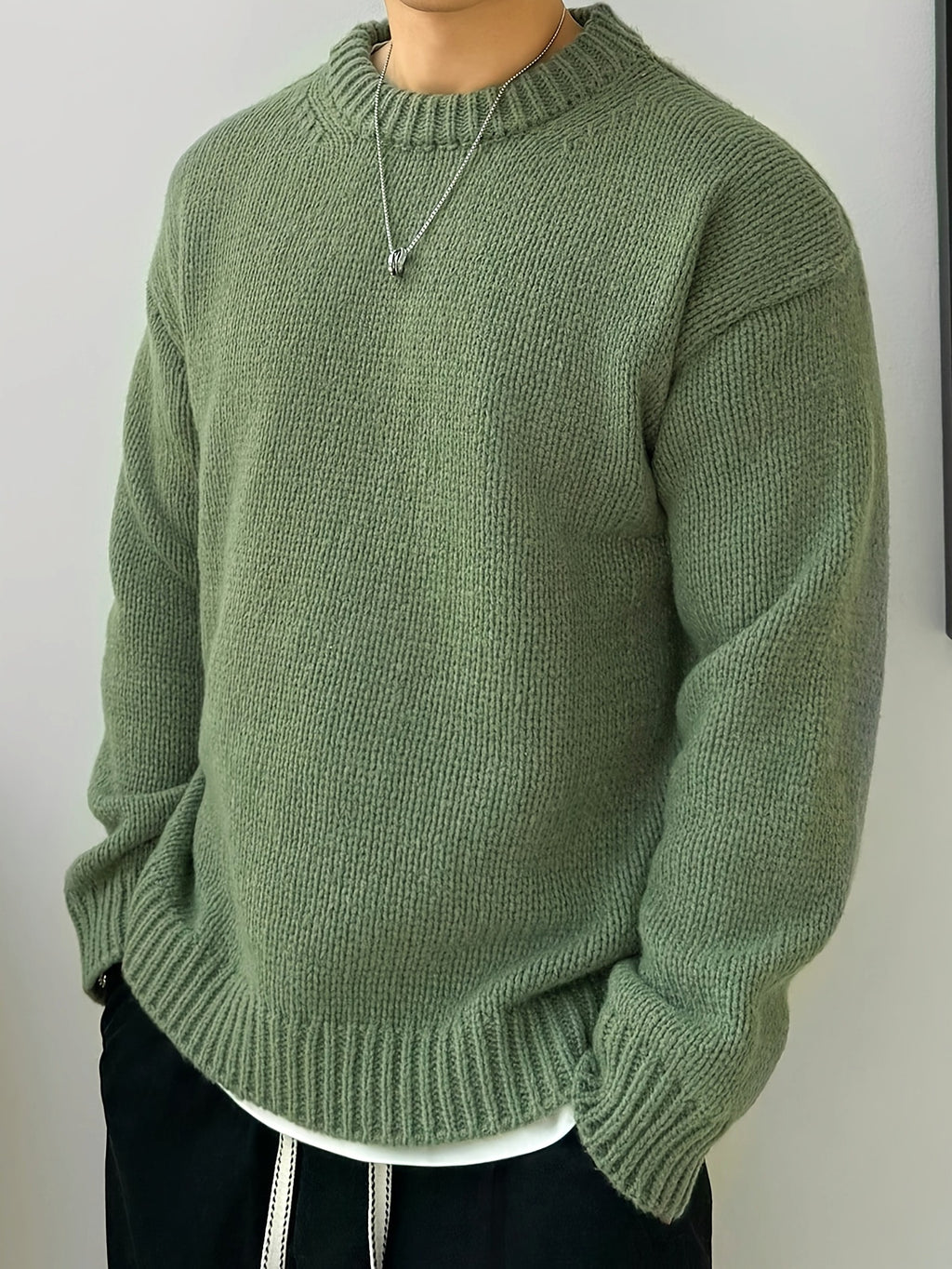 Solid Color Loose Knitted Pullover Leisure Japanese-style Retro Long Sleeve Round Neck Sweater Men - enhanced image 5