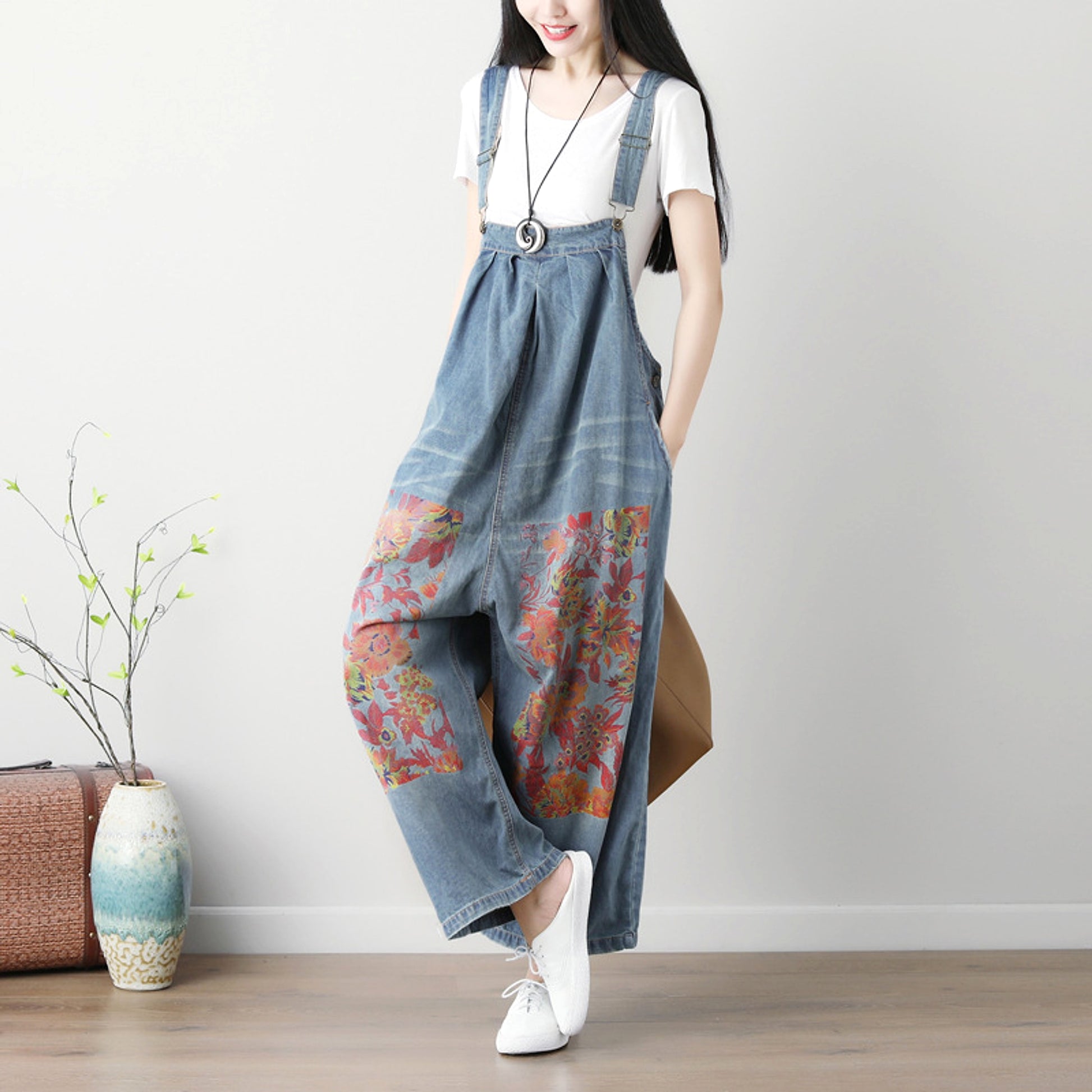 Spring And Summer Women's Plus Size Printed Suspender Pants - enhanced image 5